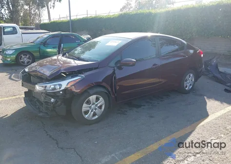 2018 Kia Forte Lx из США, поврежденный, VIN 3KPFK4A73JE269903